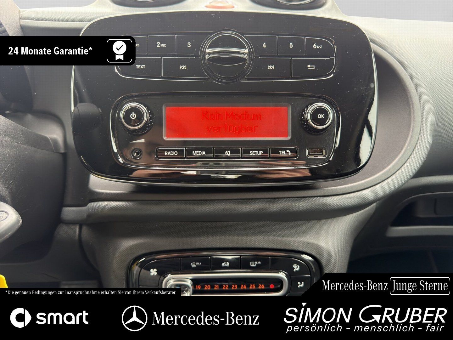 Fahrzeugabbildung Smart Smart fortwo EQ Klima Radio 22 KW Lader