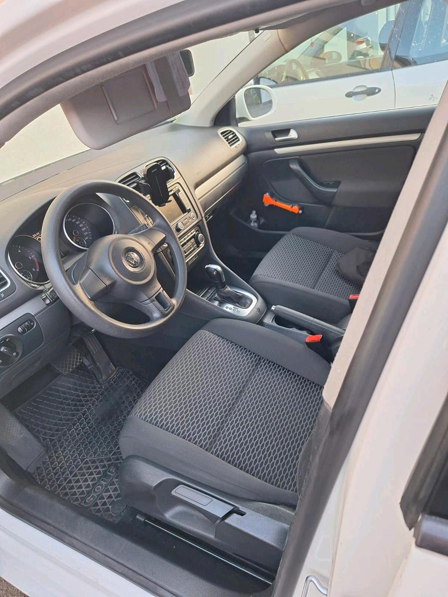 Volkswagen Golf 2012 — photo 13