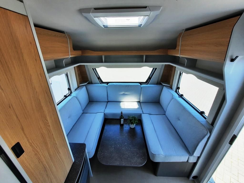 Fahrzeugabbildung Bürstner B66 535 TL Verfüg./Sparen Sie 4.310,- €