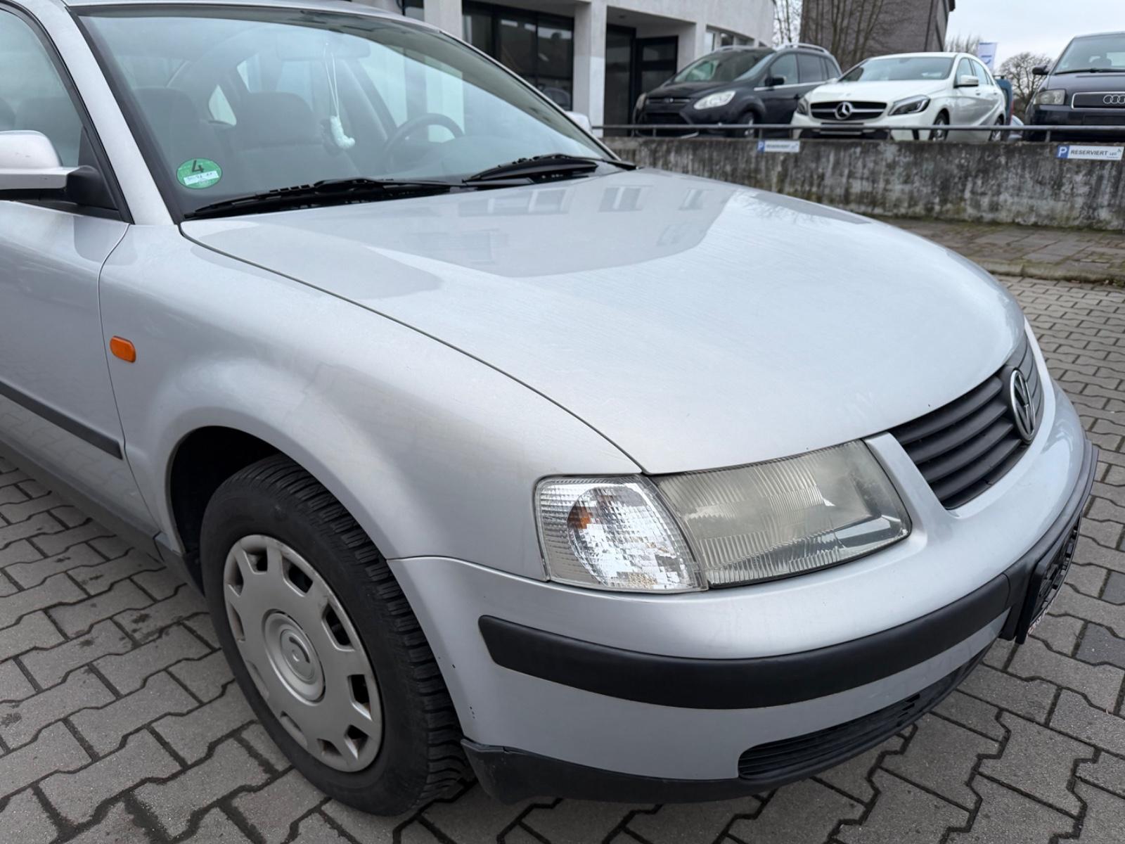 Volkswagen Passat 1,6 * Automatik * Tüv Neu