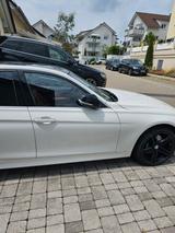 BMW 335i xdrive F30  - BMW 335 mit Benzin-Antrieb: Limousine, 335i Xdrive