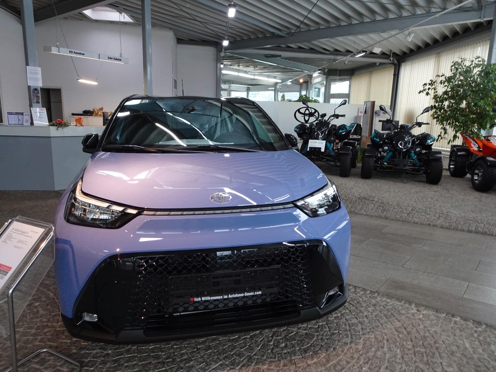 Toyota Aygo X Hybrid Teamplayer Sitzheizung