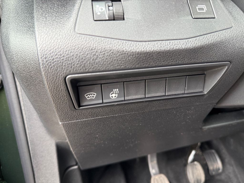 Fahrzeugabbildung Citroën Berlingo XL Diesel 130 PLUS 7-Sitzer