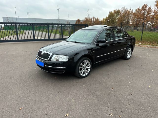 Skoda suberb 2.5 dissel  automatik noue tu...