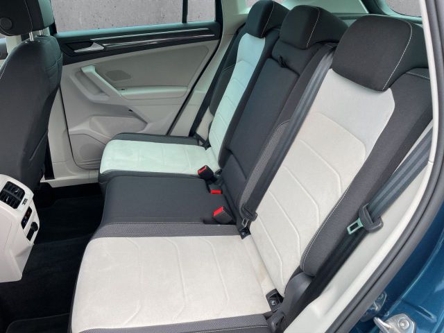 Tiguan Elegance 2.0 TDI DSG Sportpaket Bluetooth