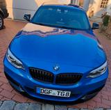 BMW M235i  Coupé - - blaue BMW M235