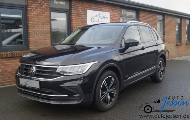 Volkswagen Tiguan 1.5 TSI ACT Life LED/Navi/Tempo/Shz/PDC