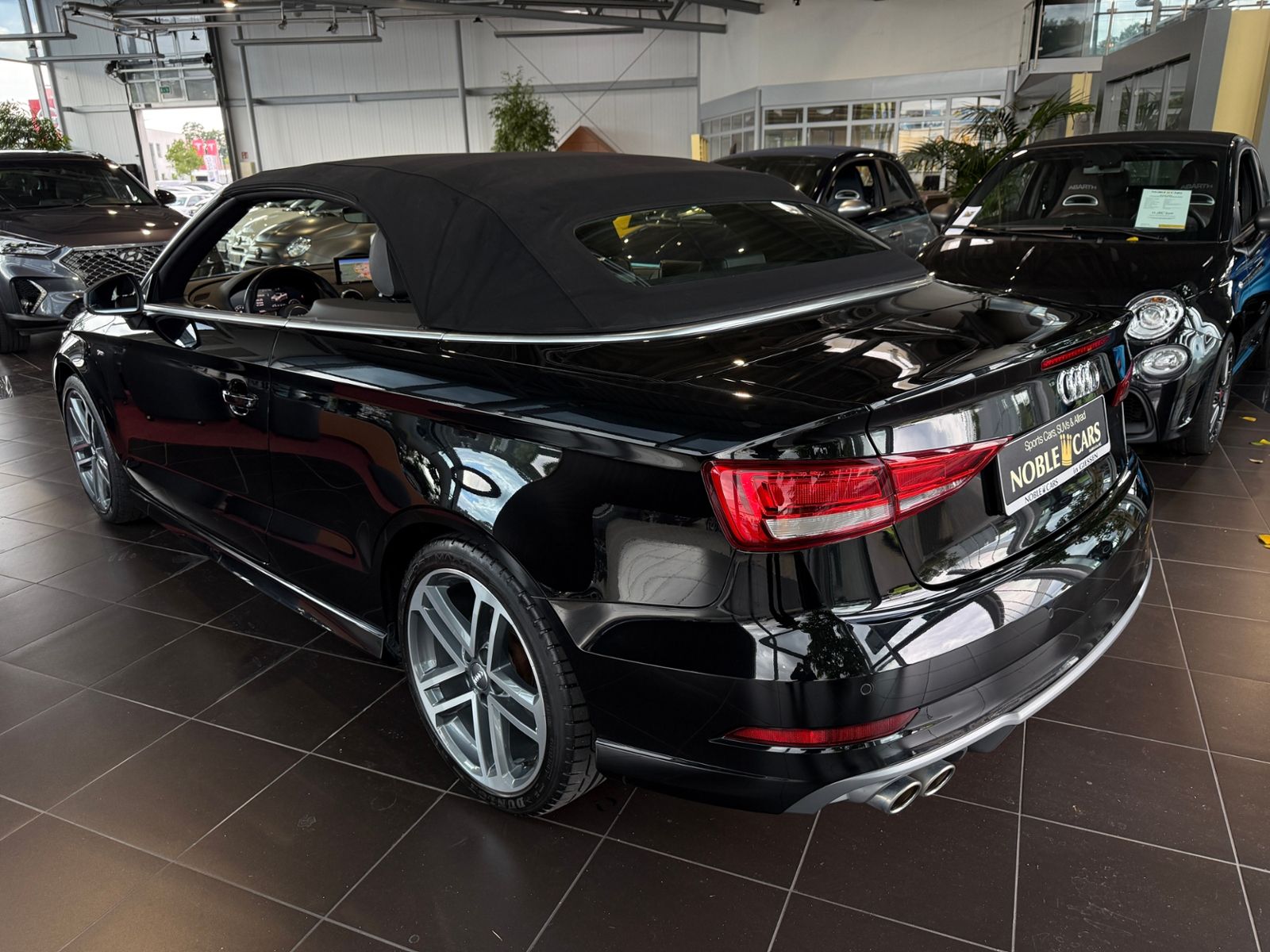 Fahrzeugabbildung Audi A3 Cabriolet 35 TFSI S-Line Competition LED  NAV