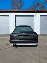 BMW 318 is - BMW 318 aus 1989: 318i