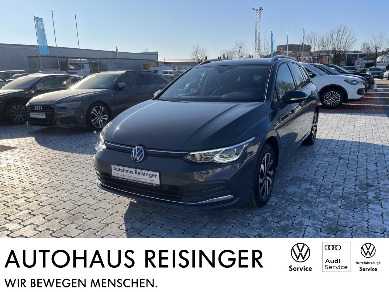 Volkswagen Golf VIII Variant 1.5 TSI Active (APP+NAVI+LED+R