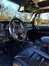 Jeep Wrangler 2.0 4xe Unlimited Sahara Automatik ... - Jeep Wrangler X mit Hybrid-Antrieb (Benzin/Elektro)