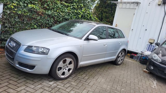 Audi A3 Sportback 2.0 TDI drenlein-panorama klima 6.g