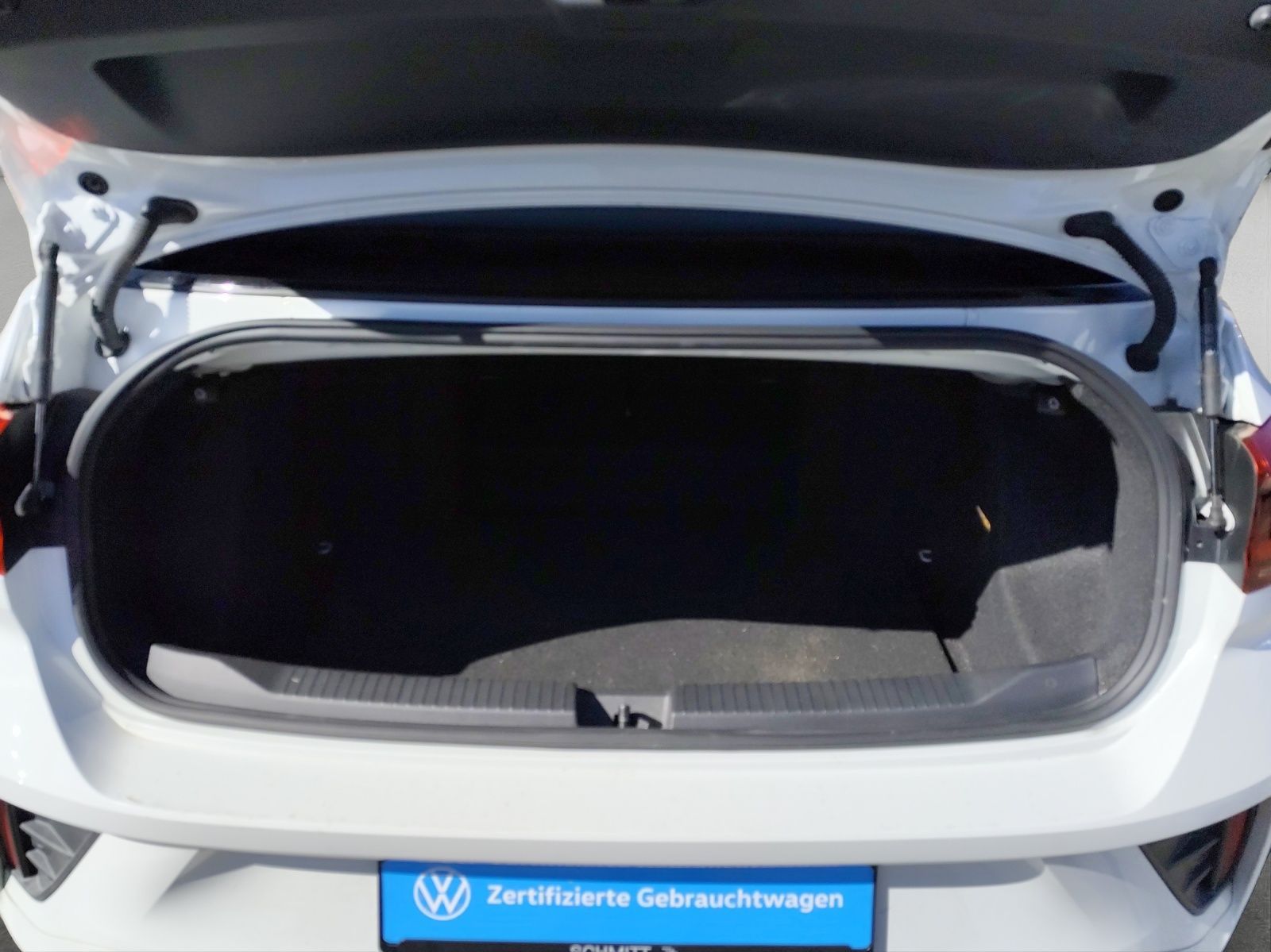 Volkswagen T-Roc - Bild 14