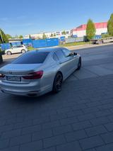 BMW 750i xDrive - - BMW 7er Reihe Gebrauchtwagen in Stuttgart