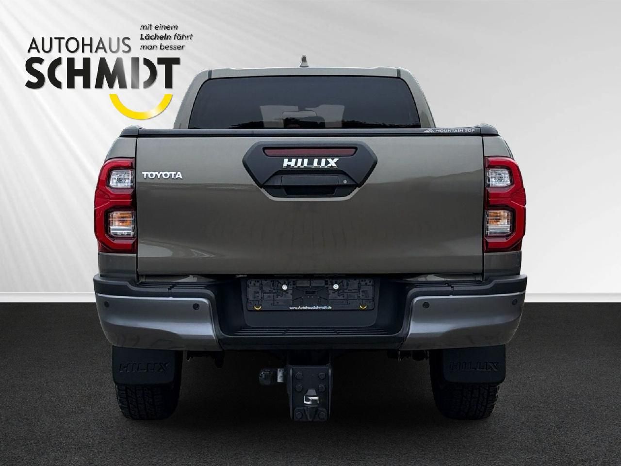 Fahrzeugabbildung Toyota Hilux Double Cab Invincible 4x4