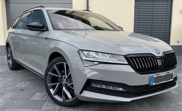 Skoda Superb 2.0 TSI DSG 4x4 SPORTLINE*STEEL-Grey*AHK*