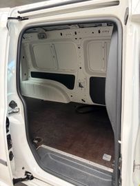 Volkswagen Caddy Maxi - 9
