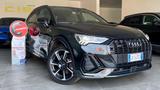 Audi AUDI Q3 QUATTRO 40 2.0 S-LINE S-TRONIC TFSI 190  - Audi Q3 mit Benzin-Antrieb: Kombi