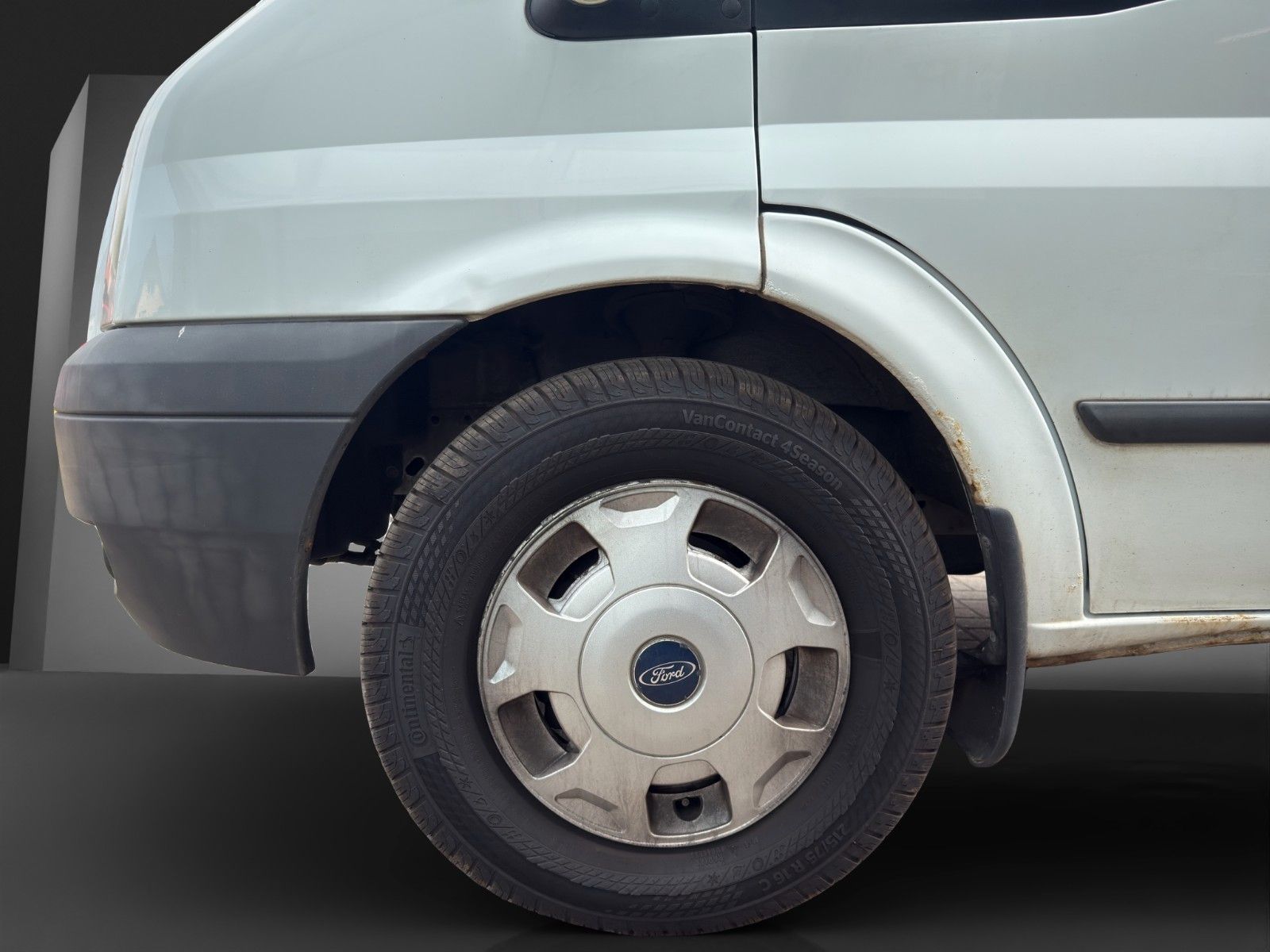 Fahrzeugabbildung Ford Transit Kasten 330K*Kamera*Tempomat*AHK*Werkbank