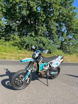 Husqvarna 701 Supermoto Euro 3 (Top Zustand)  - HUSQVARNA 701 SUPERMOTO
