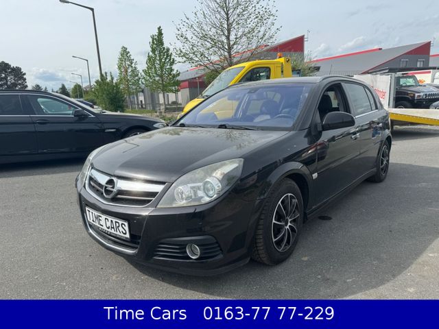 Opel Signum Cosmo Plus/NAVI/AUT./LEDER/XENON/KLIMTR.