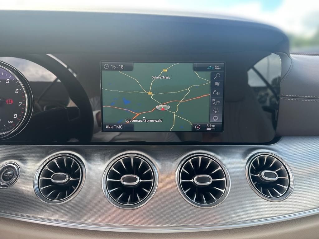 Fahrzeugabbildung Mercedes-Benz E 450 Coupé 4M SpurH SpurW ParkAss SHZ Navi LED