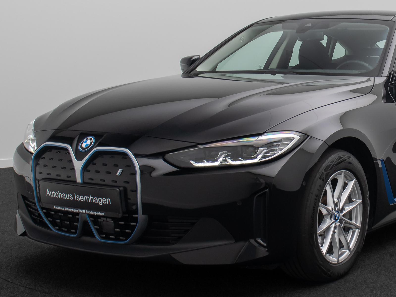 BMW i4 eD40 GC HiFi Kamera DAB Widscreen Sportsitze, миниатюра 17