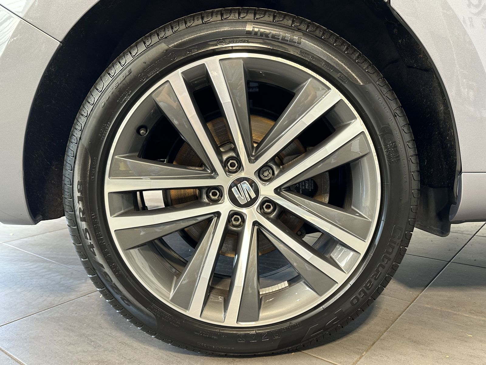Fahrzeugabbildung SEAT Alhambra 2.0 TDI DSG 4D FR 7-Sitzer NAV+XEN+AHK