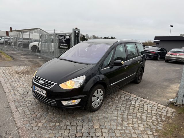 Ford Galaxy Titanium 1.6 Benzin 7 Seats