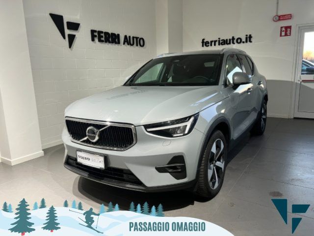 Otros VOLVO XC40 B3 automatico Core