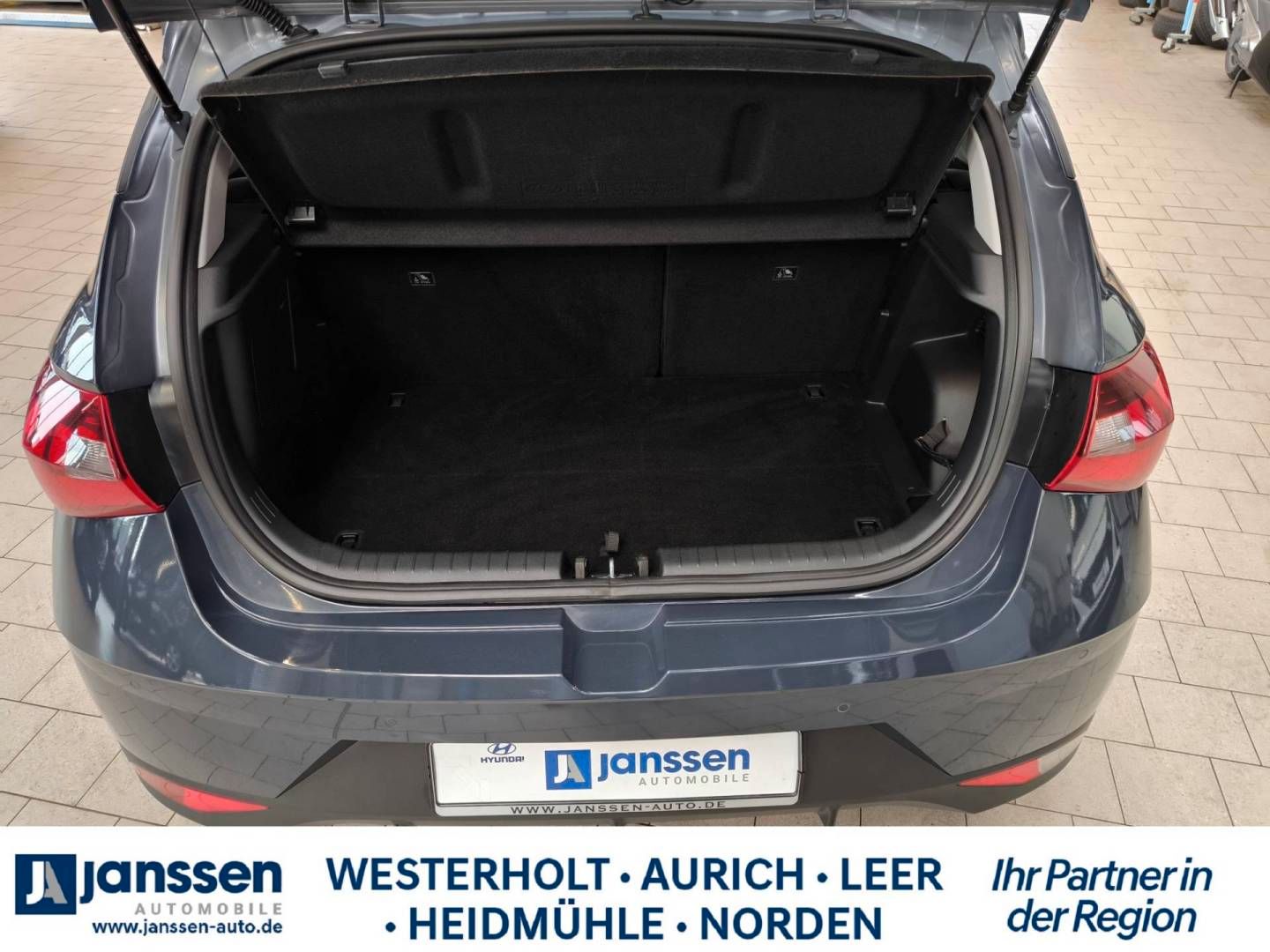 Fahrzeugabbildung Hyundai i20 Edition 30 Plus, Carplay, Klima, Sitzheizun