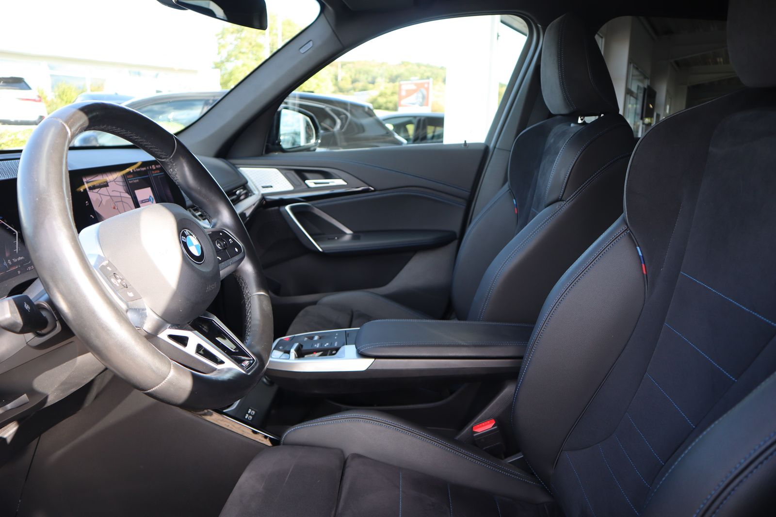 BMW X1 xDrive23i M Sport Head-Up HK AHK Lhz Memory foto 5