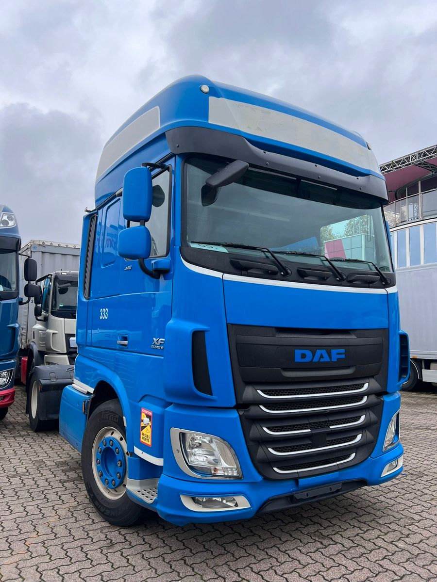 Fahrzeugabbildung DAF XF 440 FT SSC, Retarder