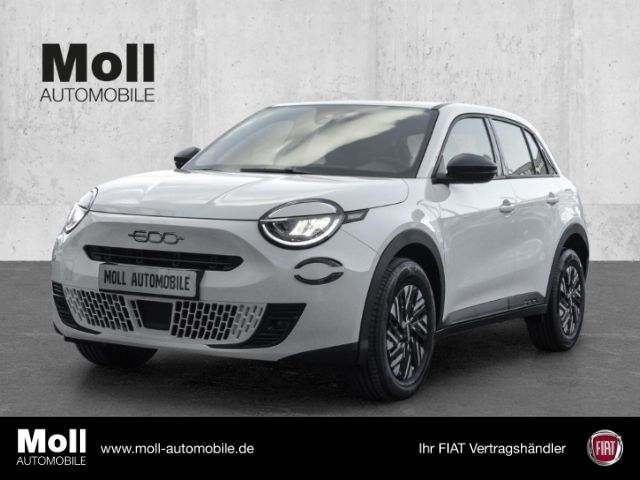 Fiat 600 Hybrid Sonderedition DCT Navi LED ACC Apple 