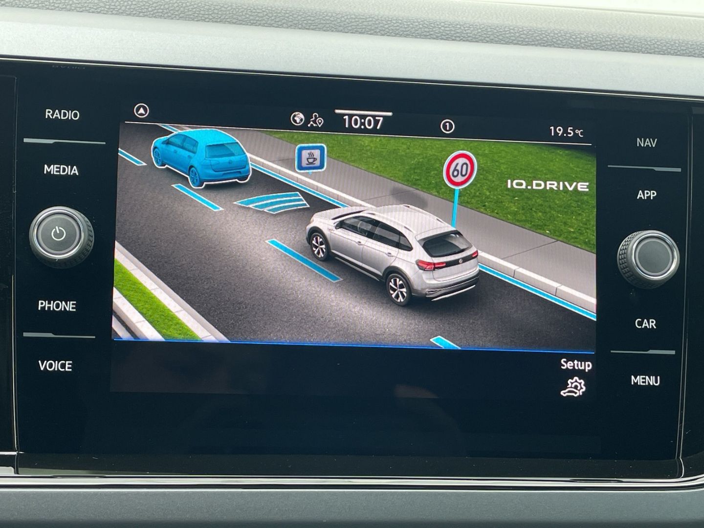 Taigo R-Line 1.0 TSI DSG IQ.LIGHT/Kamera/Navi/AC