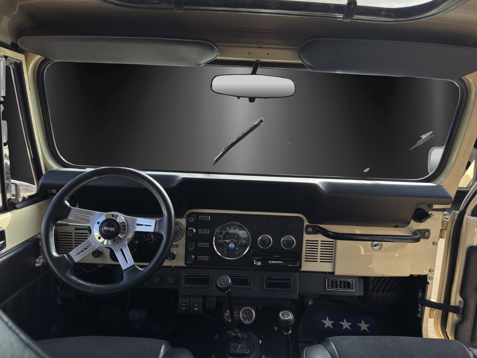 Fahrzeugabbildung Jeep CJ7 V8 LT1 H-Zulassung alles eingetragen
