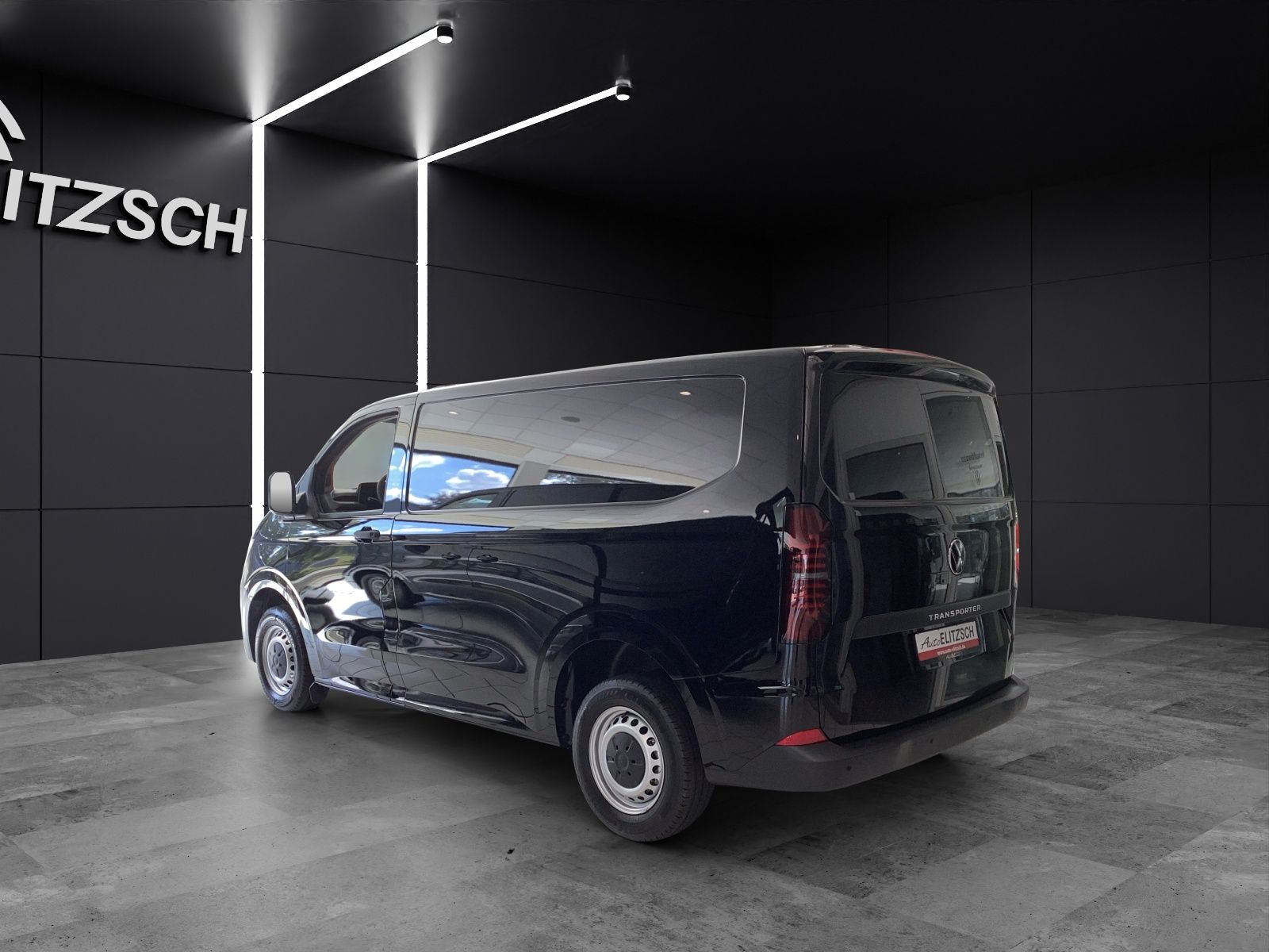 Fahrzeugabbildung Volkswagen T7 Transporter Kasten TDI 81 kW KR PDK LANE ASSI