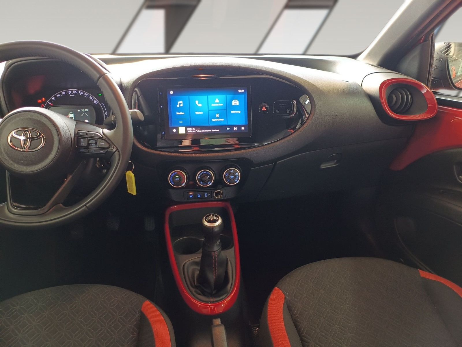 Fahrzeugabbildung Toyota Aygo X Team D