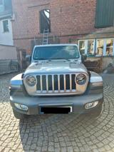 Jeep Wrangler 2.0 T-GDi Unlimited Sahara Automati... - silberne Jeep Wrangler