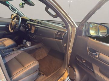 Toyota Hilux - 11