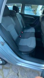 Volkswagen Passat - 12