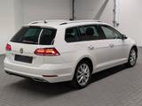 Volkswagen Golf Variant VII Highline LED/ACC/Navi/SHZ/ergoA - Volkswagen Golf: Er