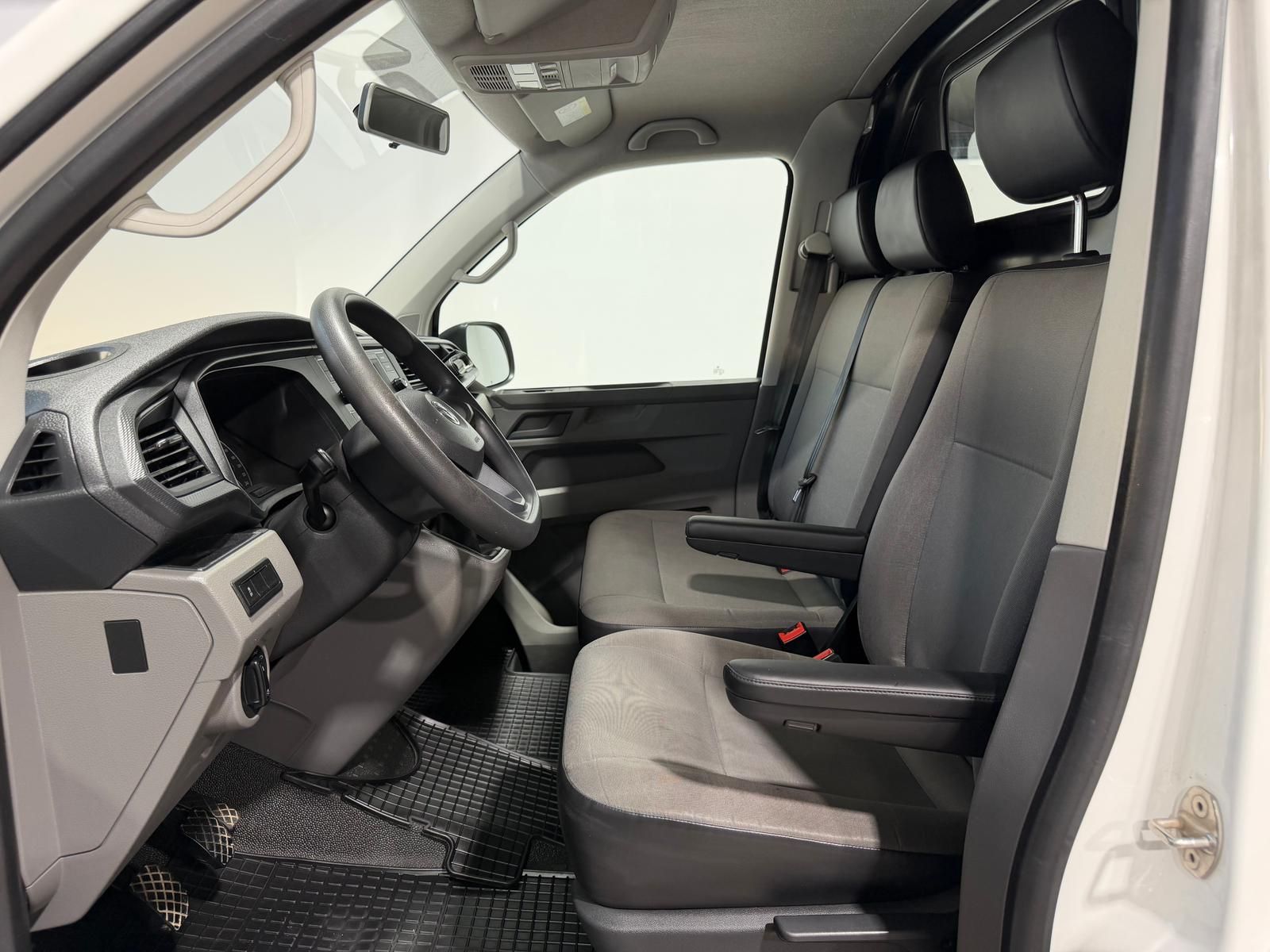 Volkswagen T6 Transporter - Bild 14