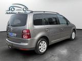 Volkswagen Touran Trendline 1.6, AHK, 7 Sitzte, Bi-Xenon - Kleinbus bis 5.000 Euro