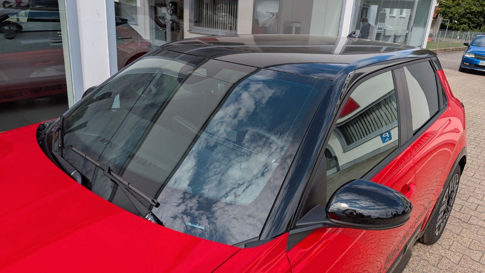 Fahrzeugabbildung Nissan Micra 110 kW Advance | Winterpaket