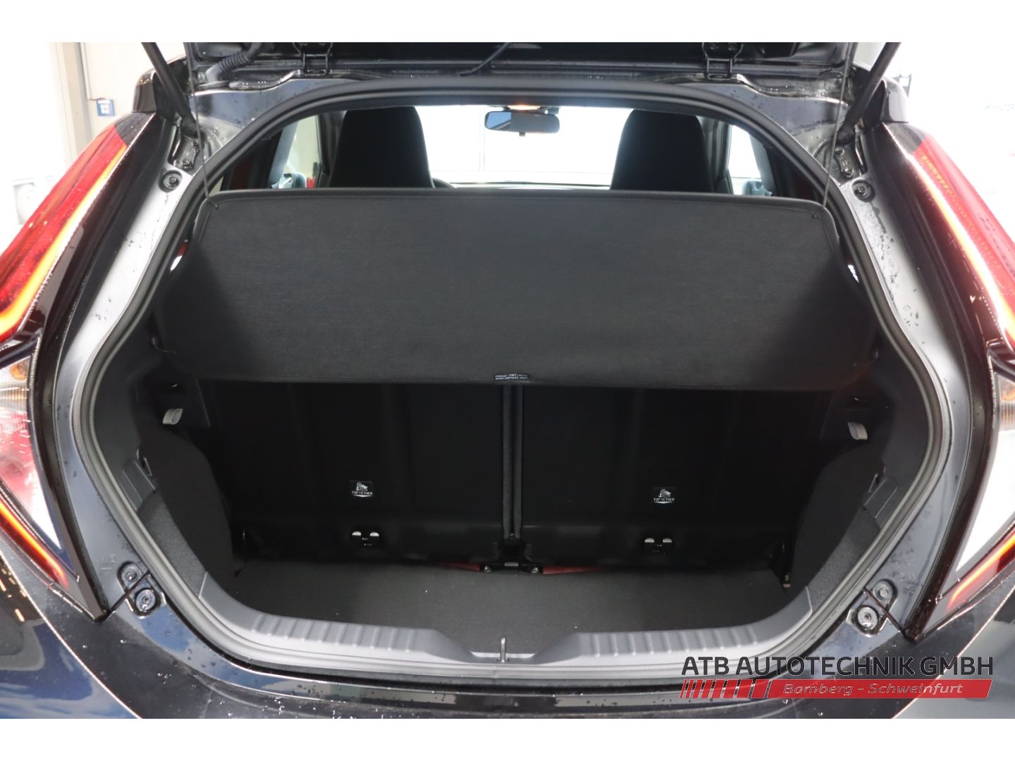 Fahrzeugabbildung Toyota Aygo X Air Team D 1,0-l-VVT-i Faltdach Apple Car