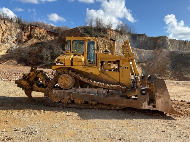 CAT D 8 L