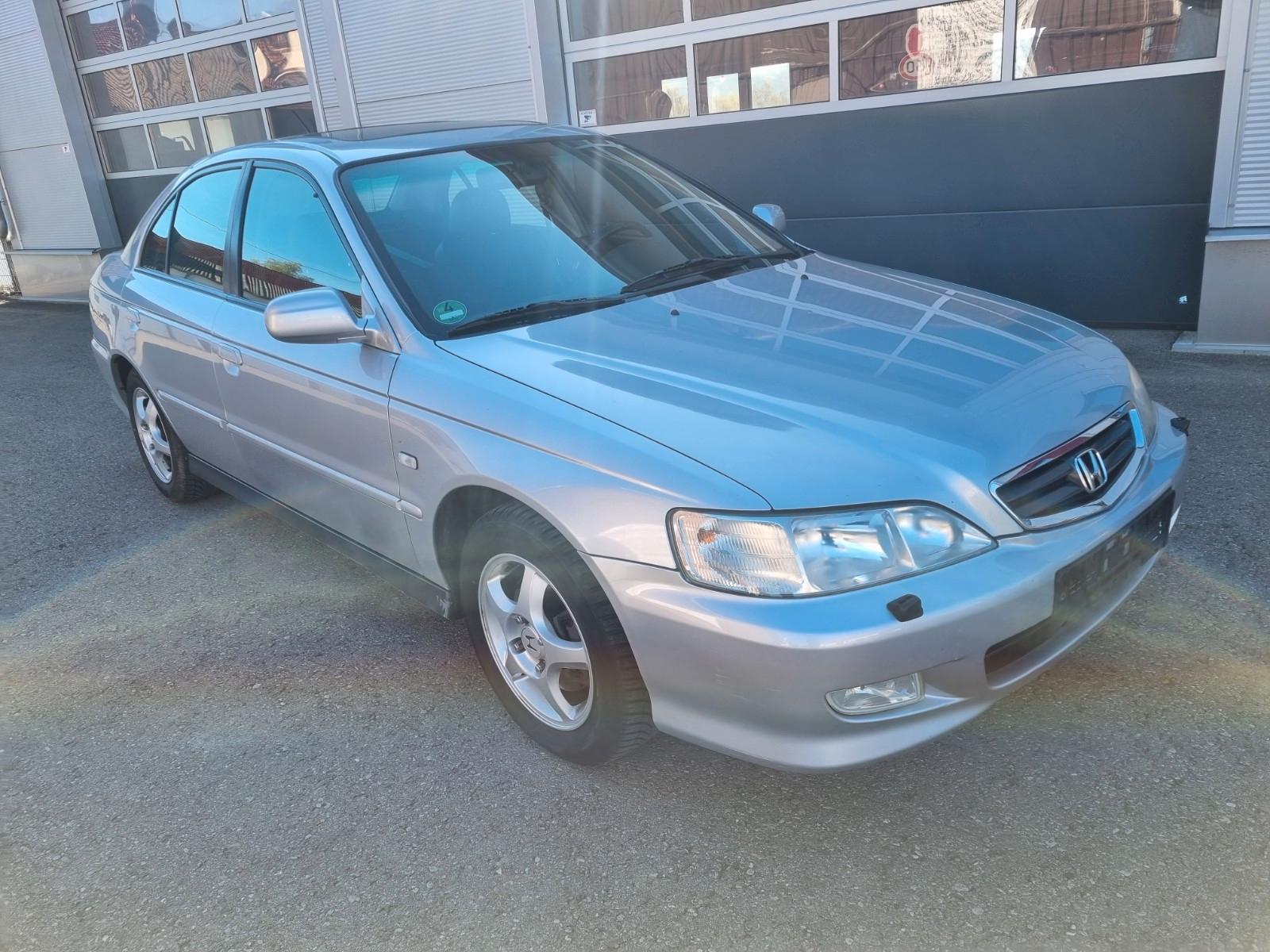 Honda Accord 1.8i ES Automatik, 1. Hd, Klima, 8 x Alu