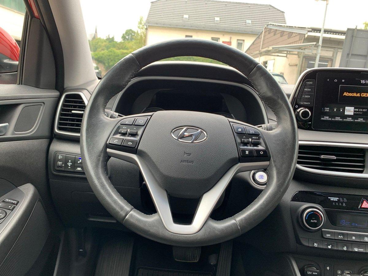 Hyundai Tucson 1.6 T-GDI 4WD 25 JAHRE EDITION PANO+NAVI