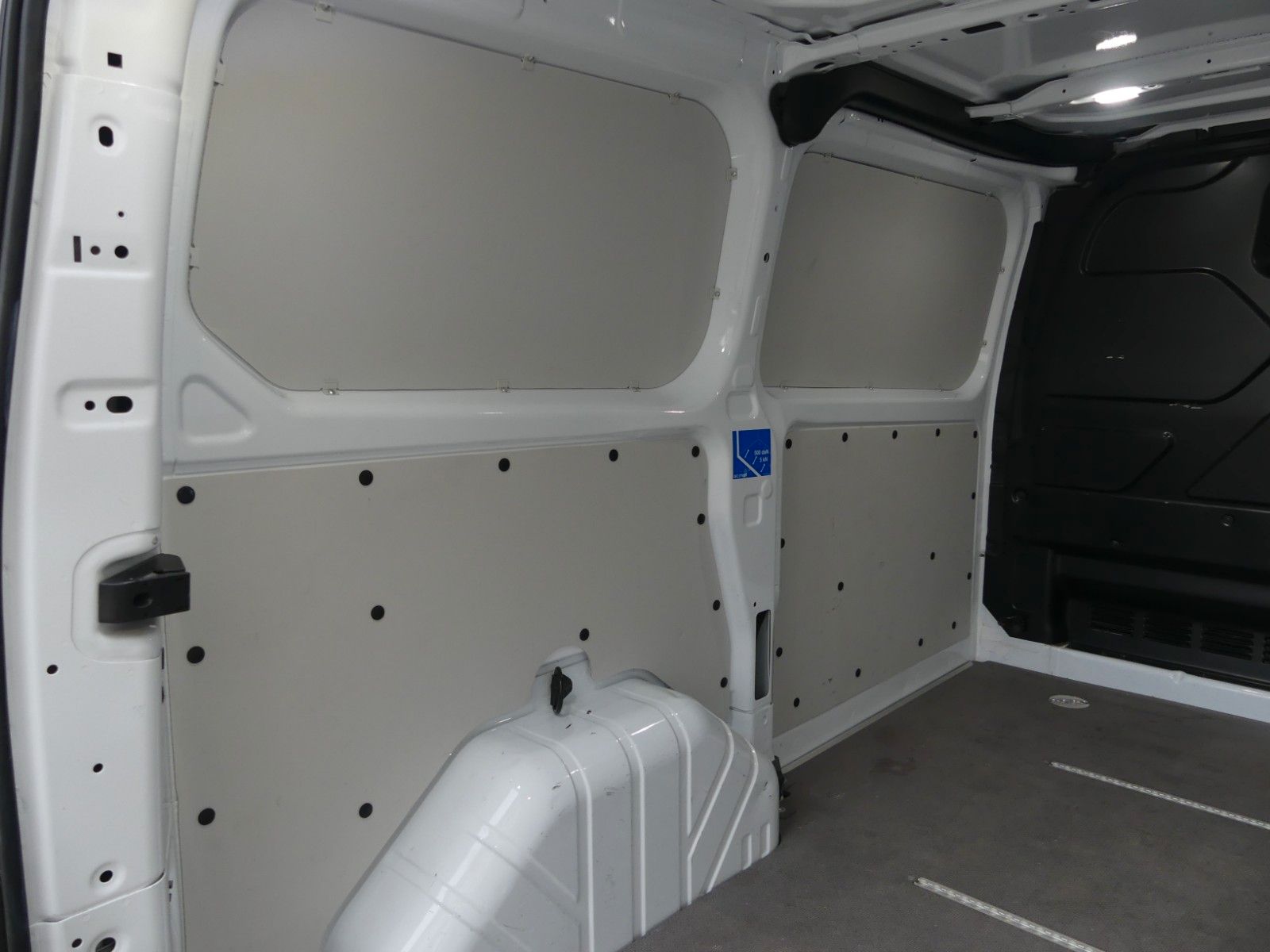 Fahrzeugabbildung Ford Transit Custom Kasten 300 L1 Trend*BLIS*Kamera